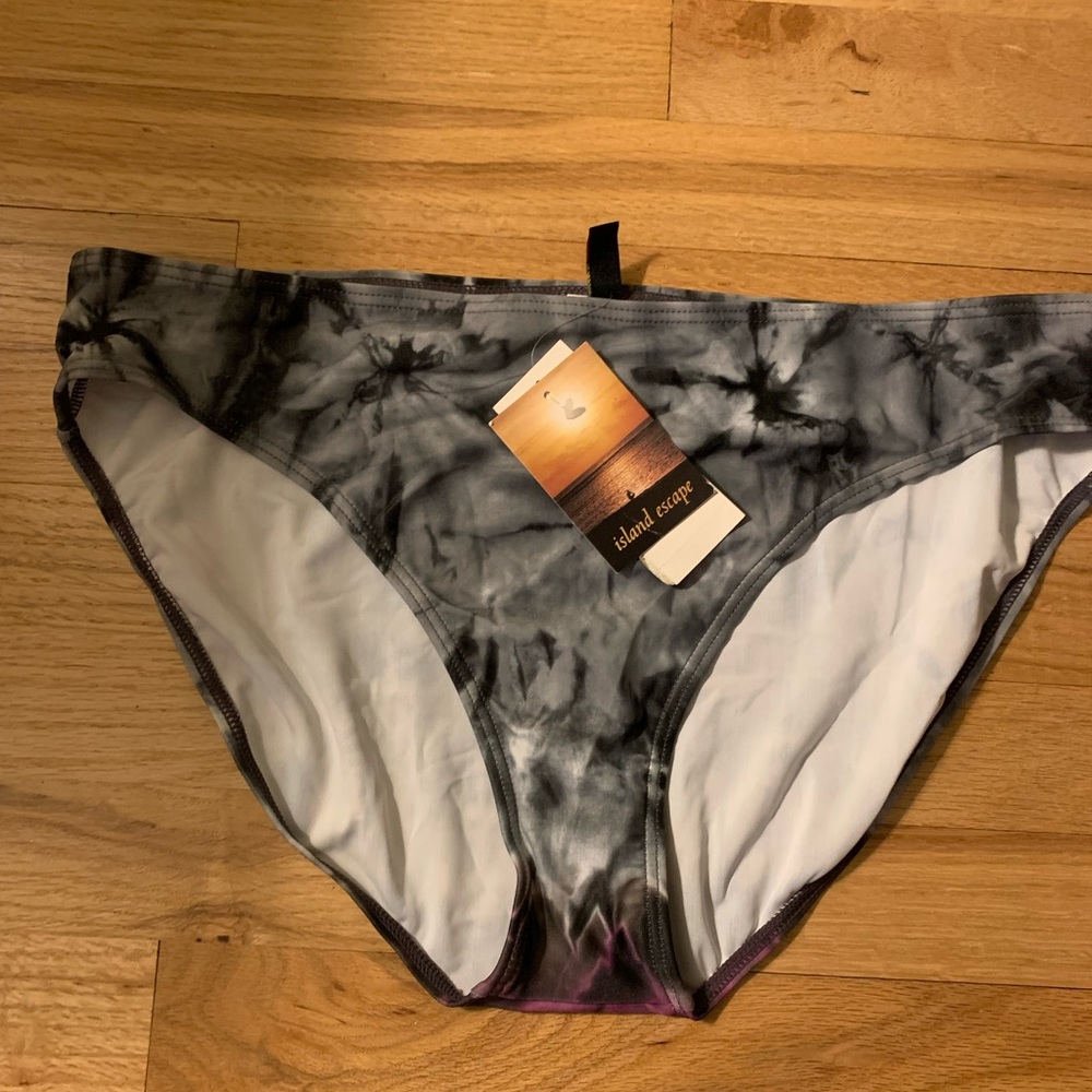 NWT Island Escape bikini bottom size 14